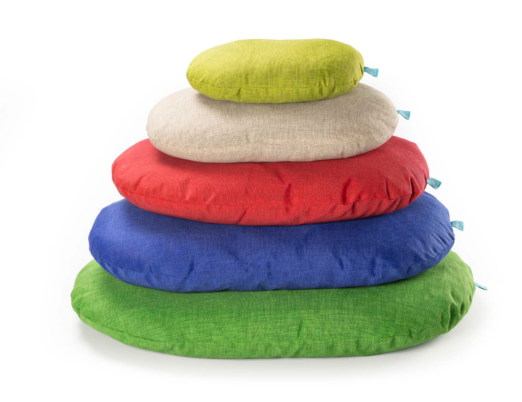 LEO PET COLCHON OVAL CRONO CON CREMALLERA COLORES LISOS MIXTOS 40X29 CM