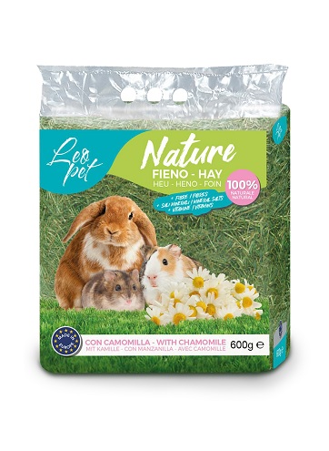LEOPET NATURE HENO AROMATIZADO MANZANILLA 600 GR